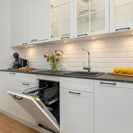 Pinea 222 Luna - Basen, Sauna, Jacuzzi W Cenie Pobytu - Easy-rent Daire *