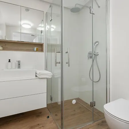 Pinea 222 Luna - Basen, Sauna, Jacuzzi W Cenie Pobytu - Easy-rent * Pobierowo